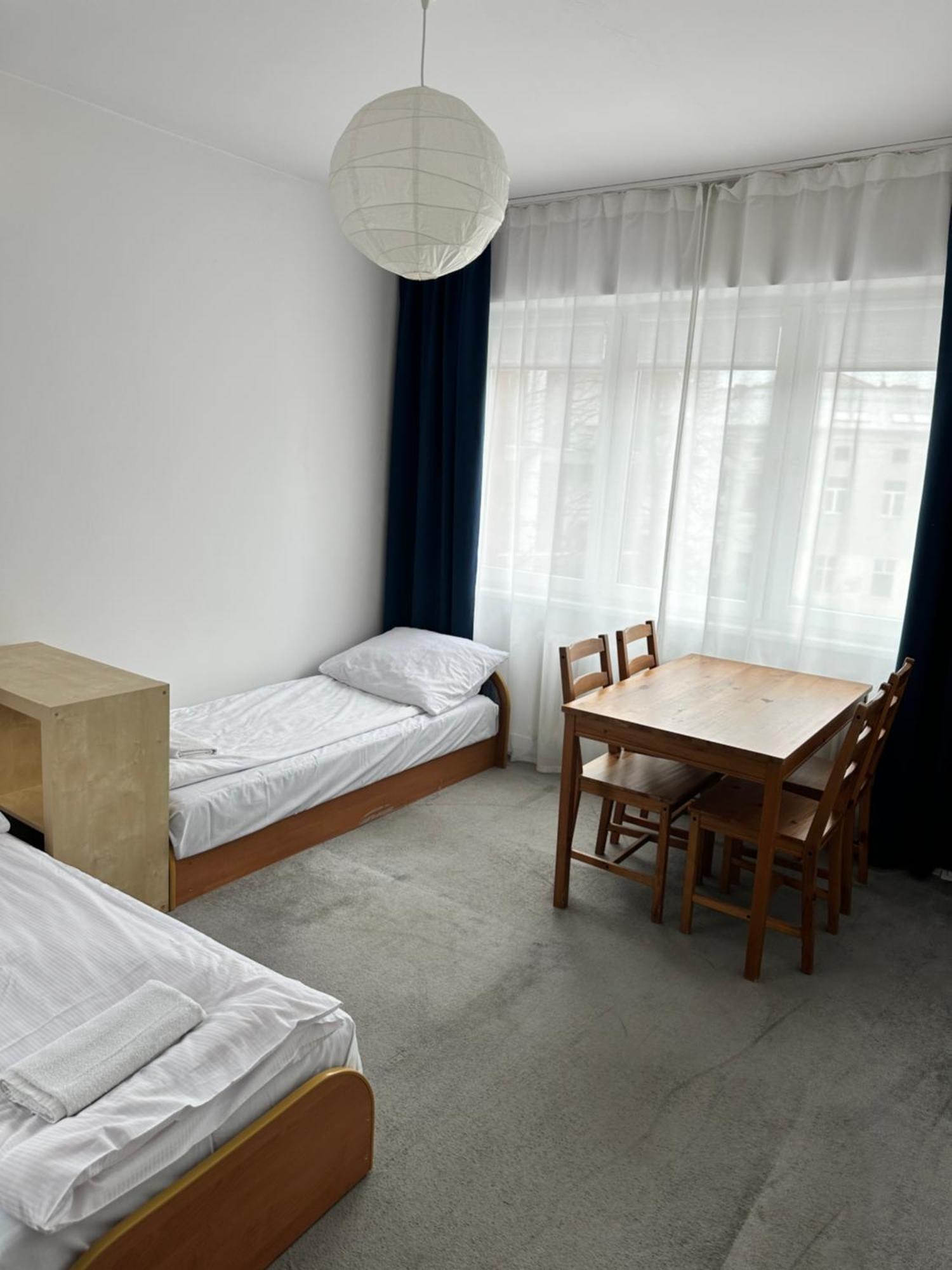 Hostel Demi Kraków Exteriör bild