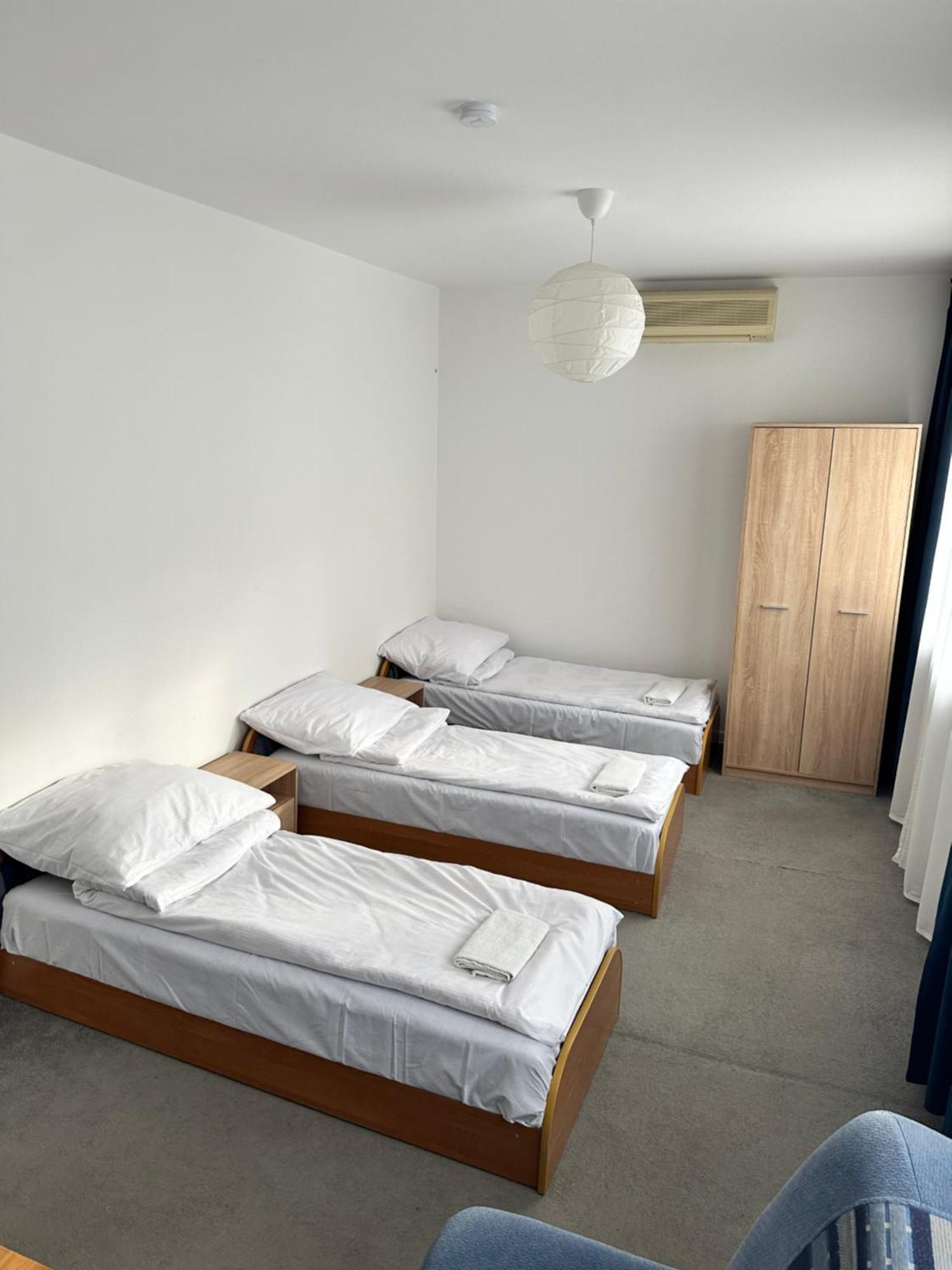 Hostel Demi Kraków Exteriör bild