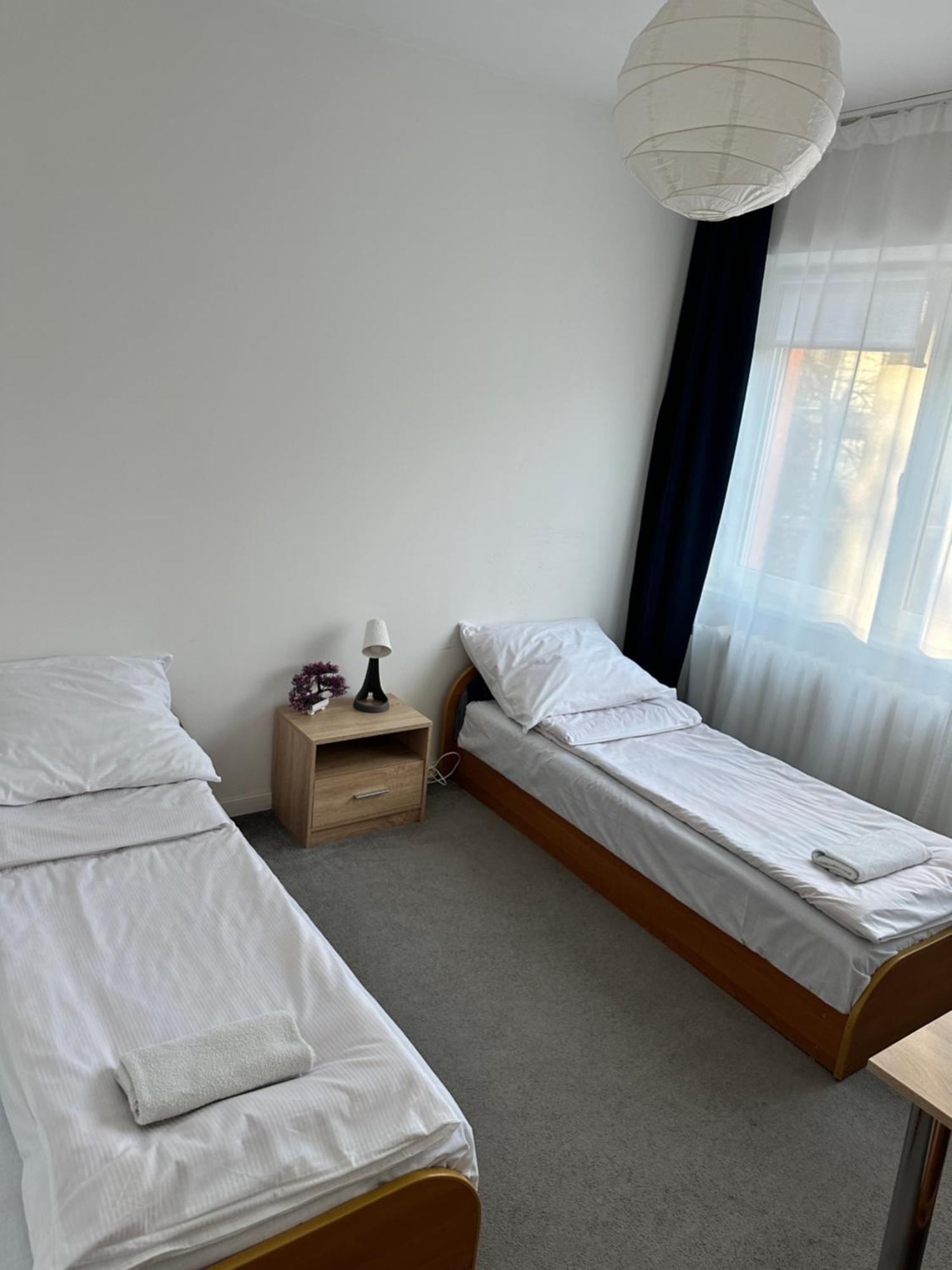 Hostel Demi Kraków Exteriör bild