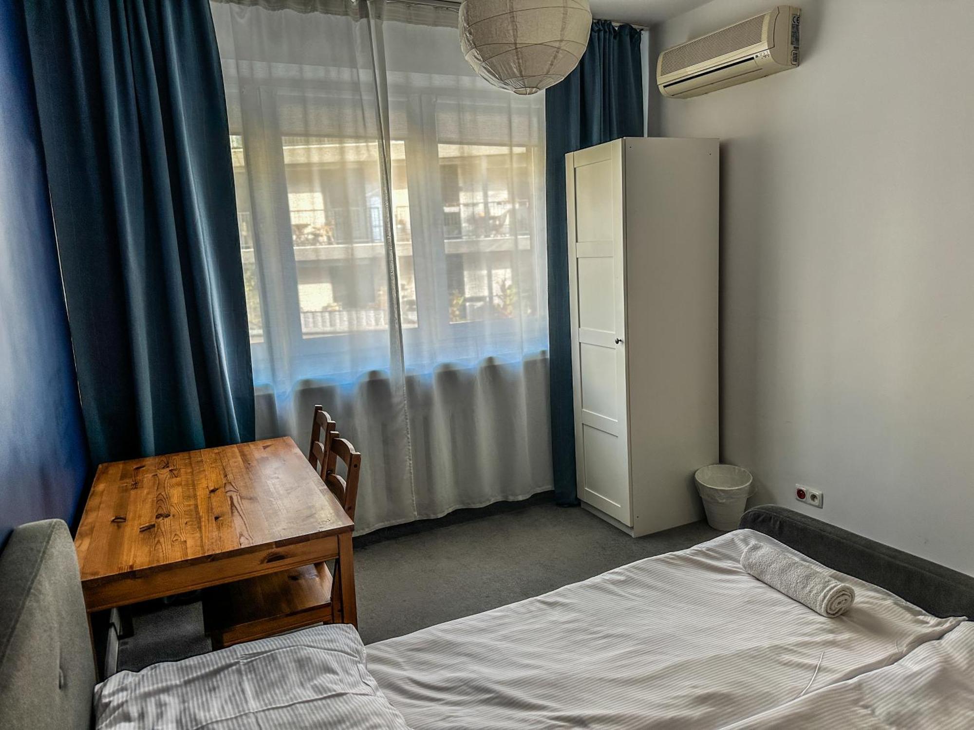 Hostel Demi Kraków Exteriör bild